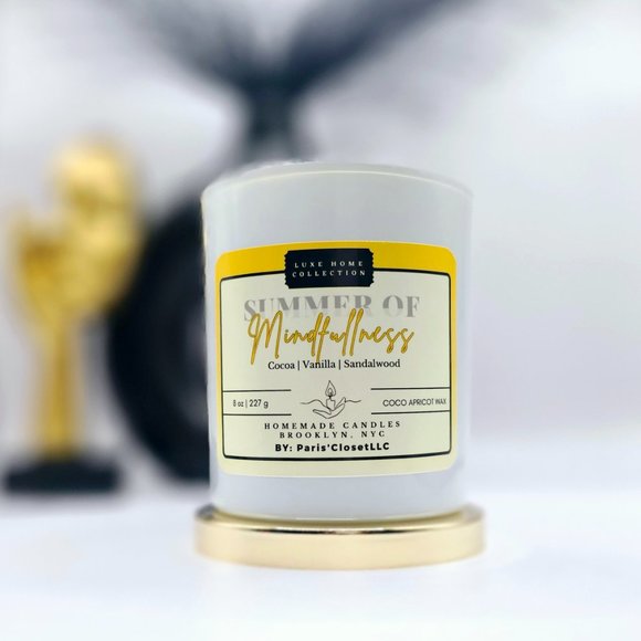 Luxe strong scented candle with Wooden wicks and Coco Apricot creme wax - Picture 4 of 10